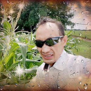 Meet your Posher, Tong